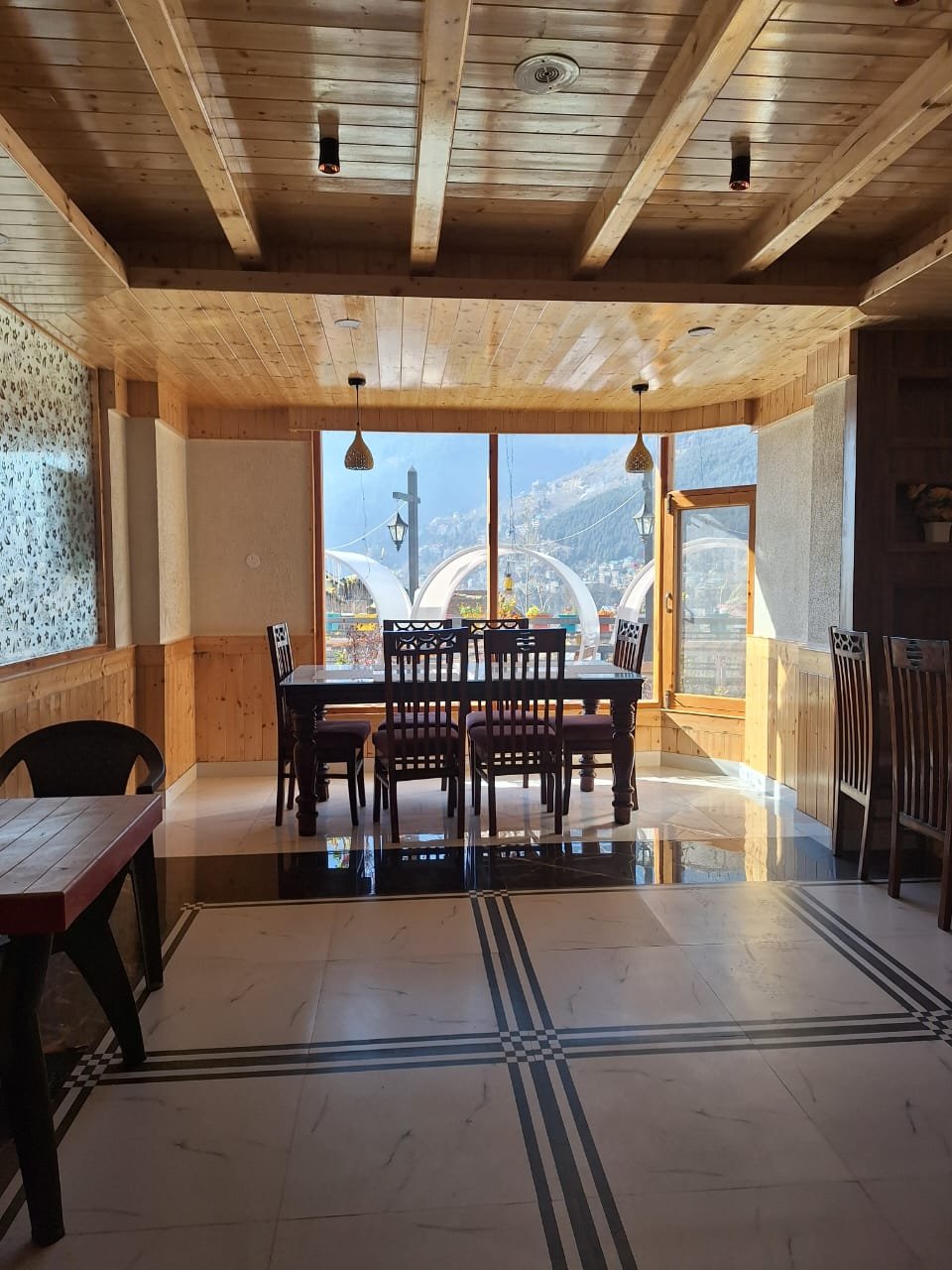 BTH Hotels & Resorts – Rooms & interiors, view 11
